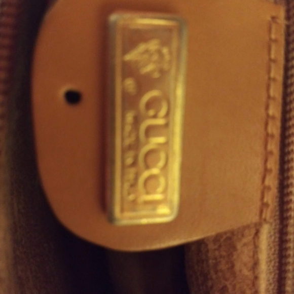 Authentic Gucci crossbody - Picture 8 of 8